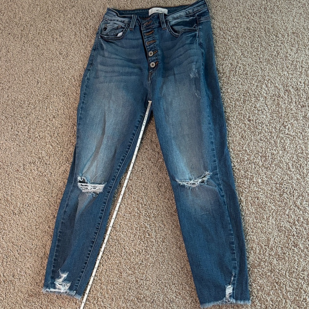 KanCan Button-Up Distressed Denim Jeans